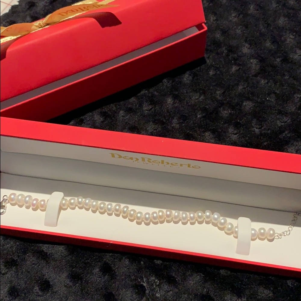 💎 NEW 💎Pearl Necklace!
